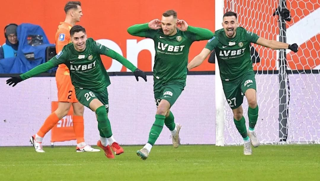 Kiedy wraca ekstraklasa? Sprawdź datę i nie przegap emocji!