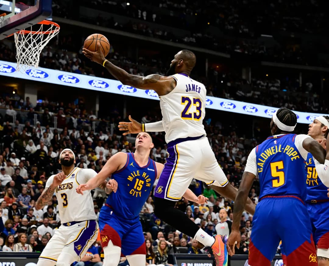 Skąd ściągać mecze NBA? Legalne źródła transmisji na żywo w 2025