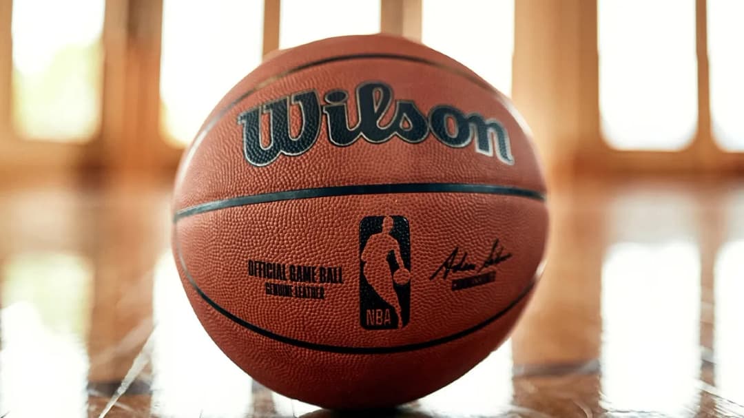 Jaką piłką grają w NBA? Cechy i specyfikacje Wilson NBA Gameball